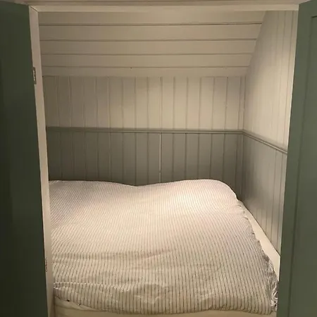 De Lage Zwaluw 3* Zwaluwe