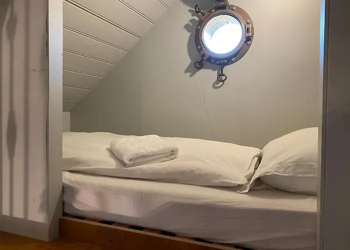 De Lage Zwaluw Frühstückspension Zwaluwe