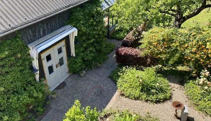 De Lage Zwaluw 3* Zwaluwe