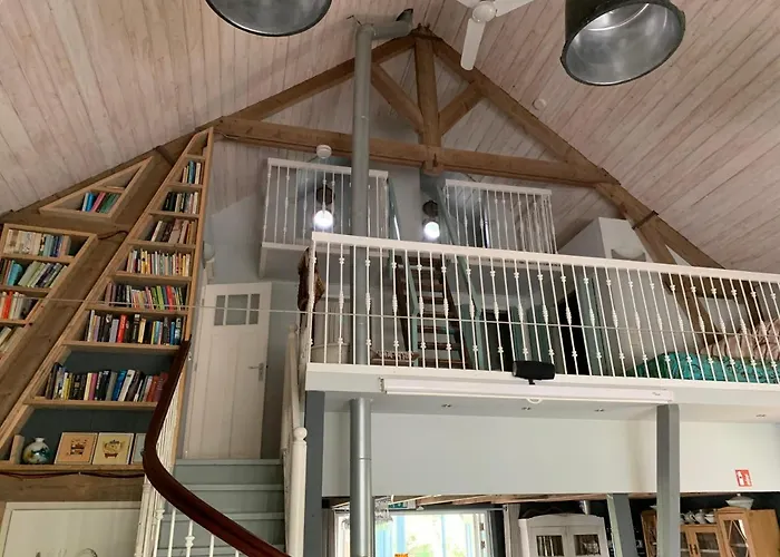 Bed & Breakfast De Lage Zwaluw Lage Zwaluwe