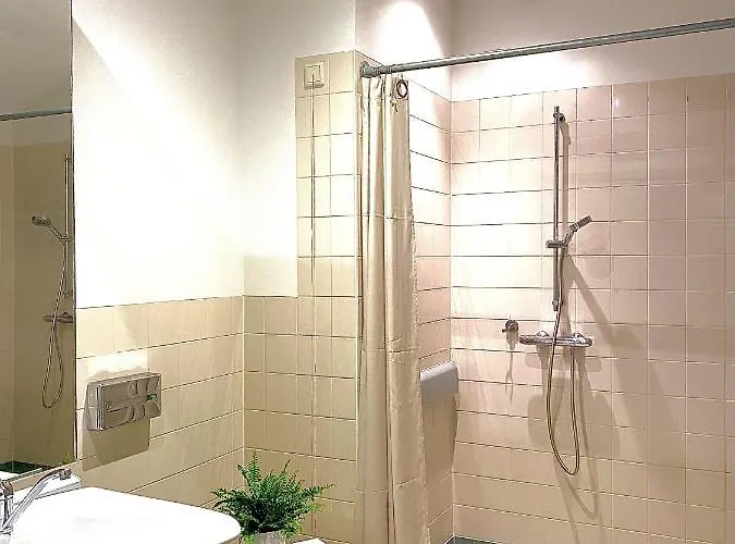 De Lage Zwaluw Bed & Breakfast